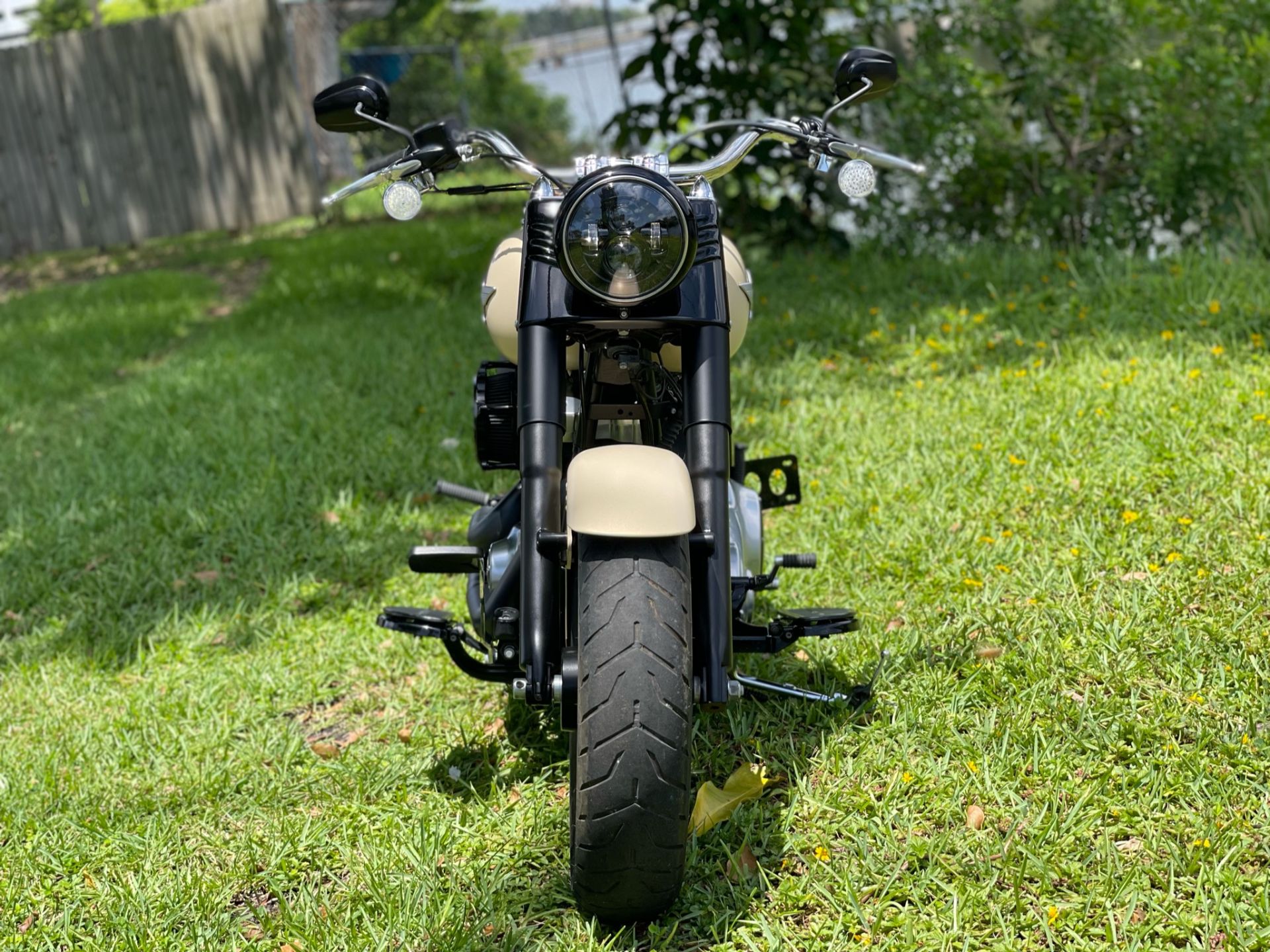 2015 Harley-Davidson Fat Boy® Lo in North Miami Beach, Florida - Photo 6
