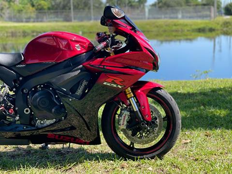 2014 Suzuki GSX-R750™ 50th Anniversary Edition in North Miami Beach, Florida - Photo 6