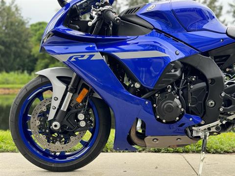 2021 Yamaha YZF-R1 in North Miami Beach, Florida - Photo 14