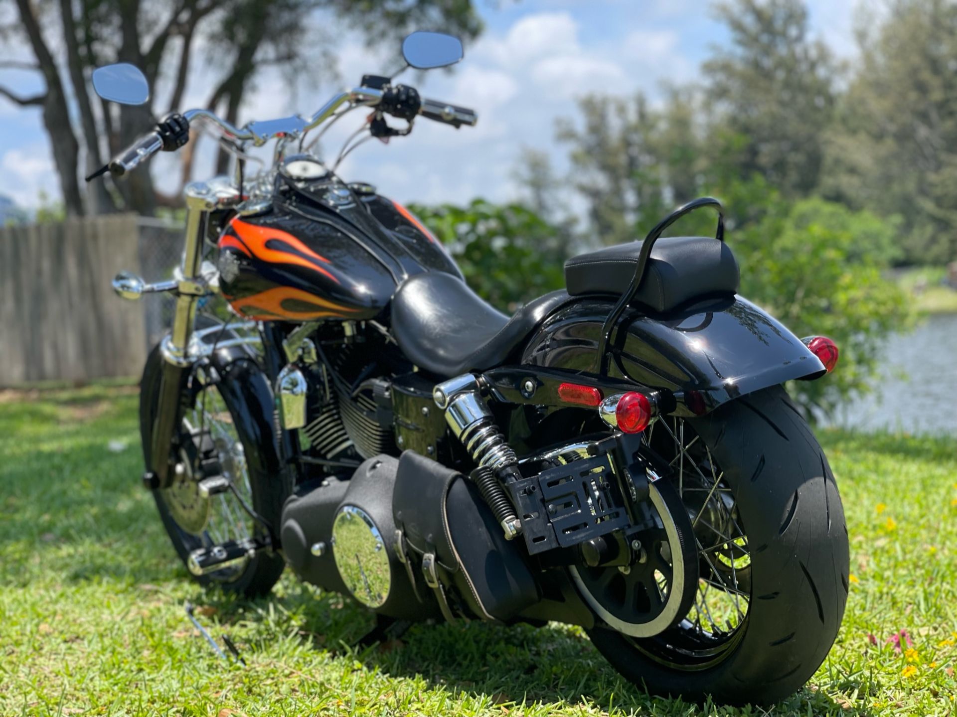 2010 Harley-Davidson Dyna® Wide Glide® in North Miami Beach, Florida - Photo 22