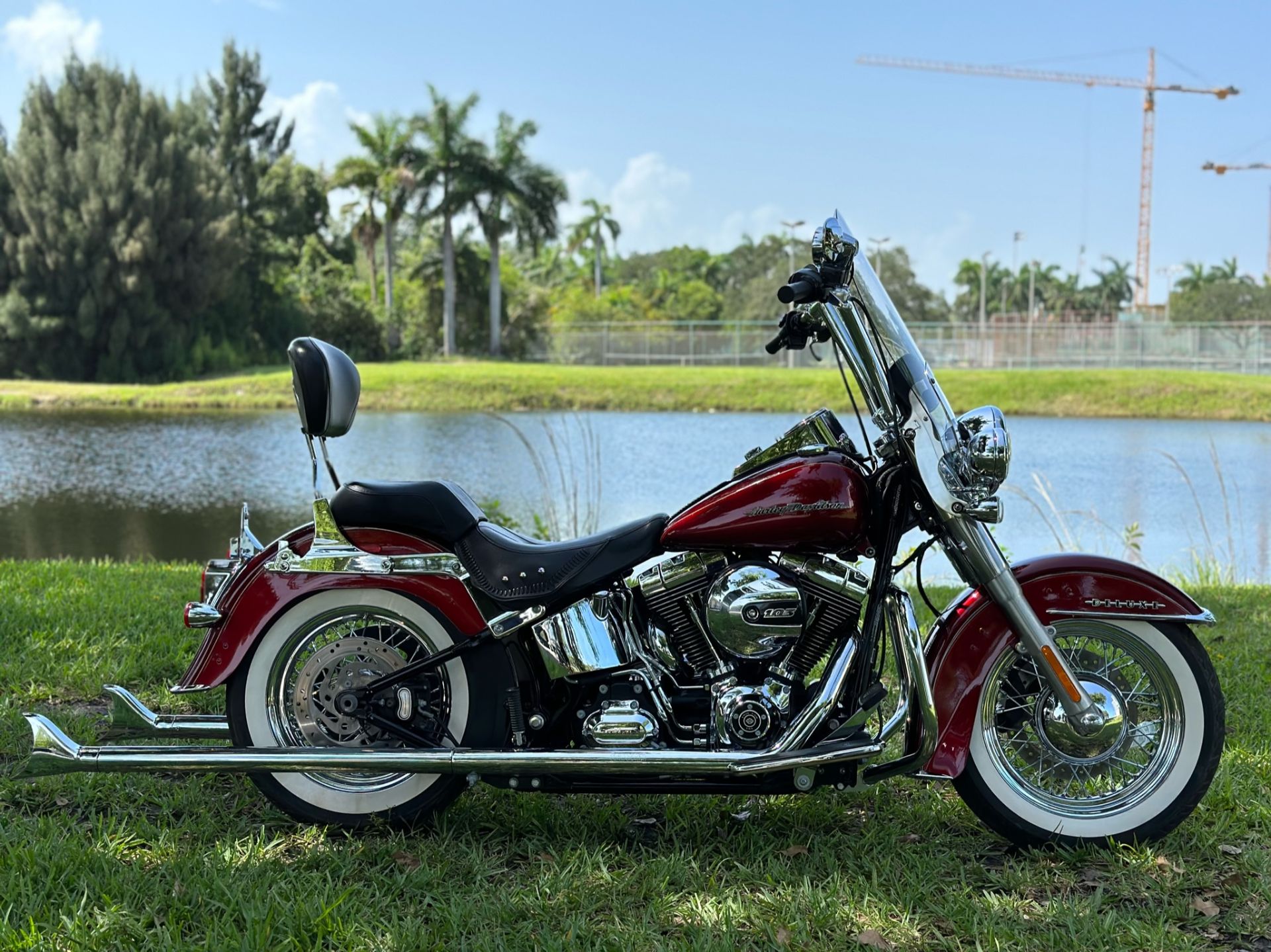2016 Harley-Davidson Softail® Deluxe in North Miami Beach, Florida - Photo 3