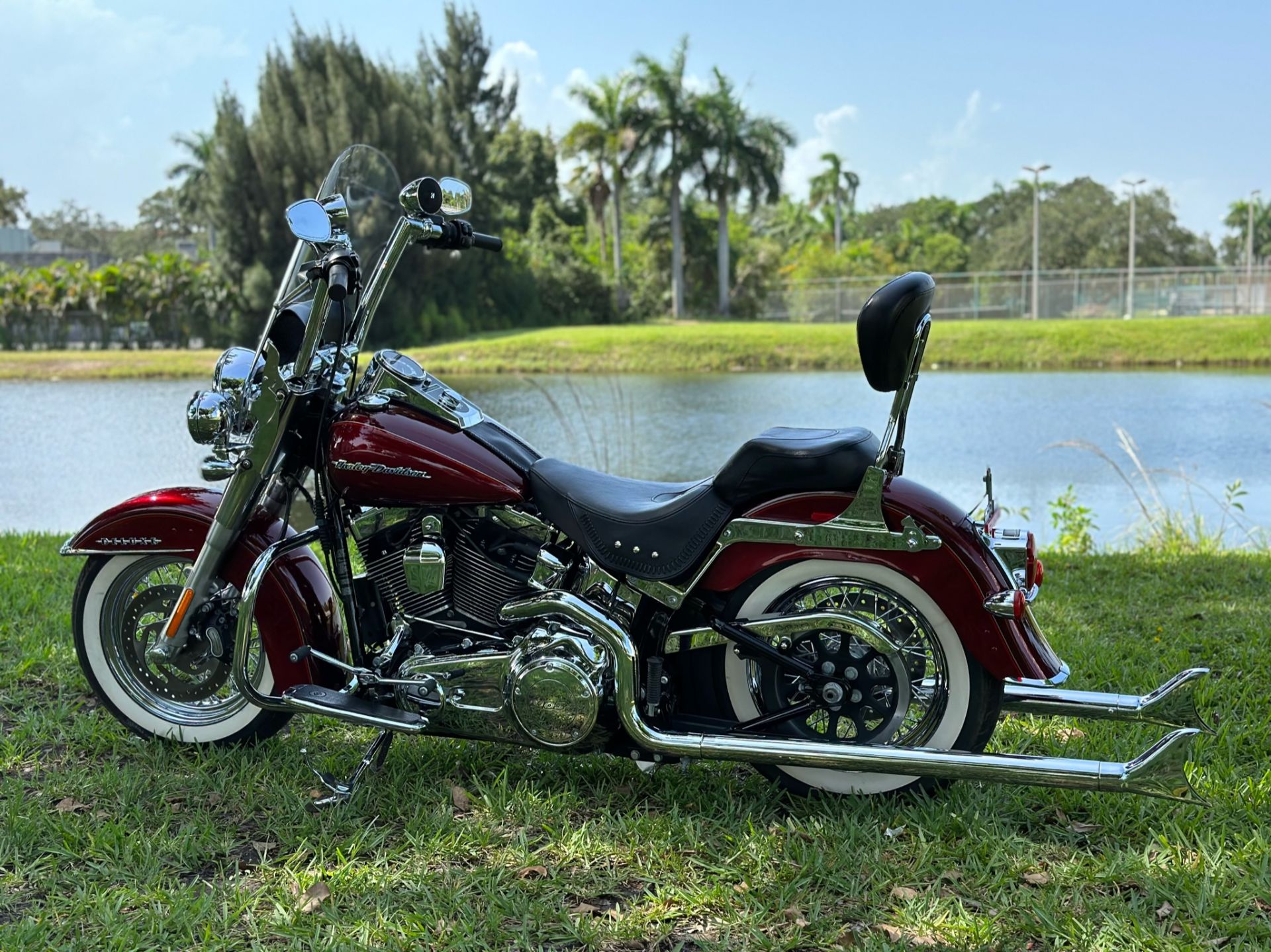 2016 Harley-Davidson Softail® Deluxe in North Miami Beach, Florida - Photo 13