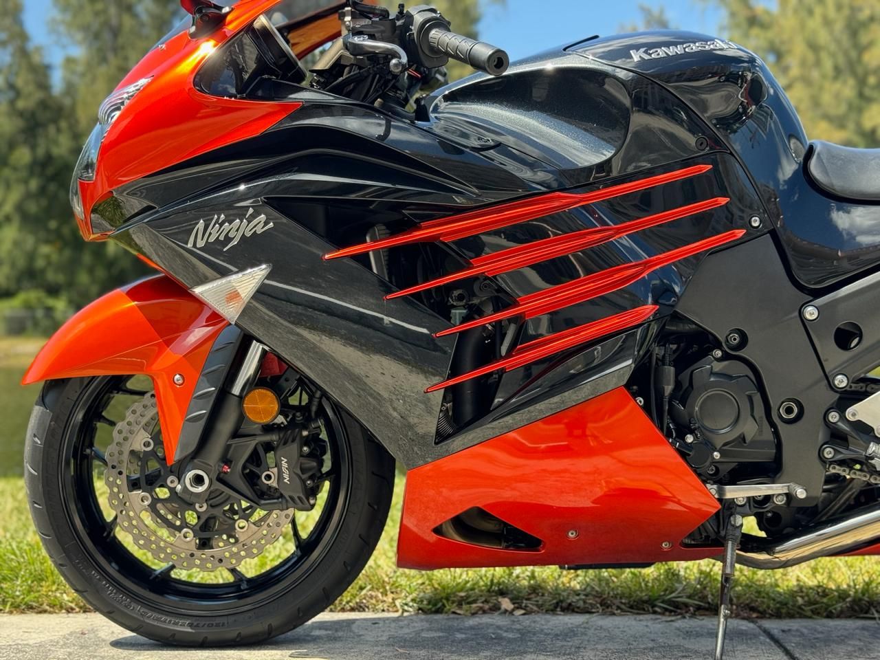 2014 Kawasaki Ninja® ZX™-14R in North Miami Beach, Florida - Photo 13