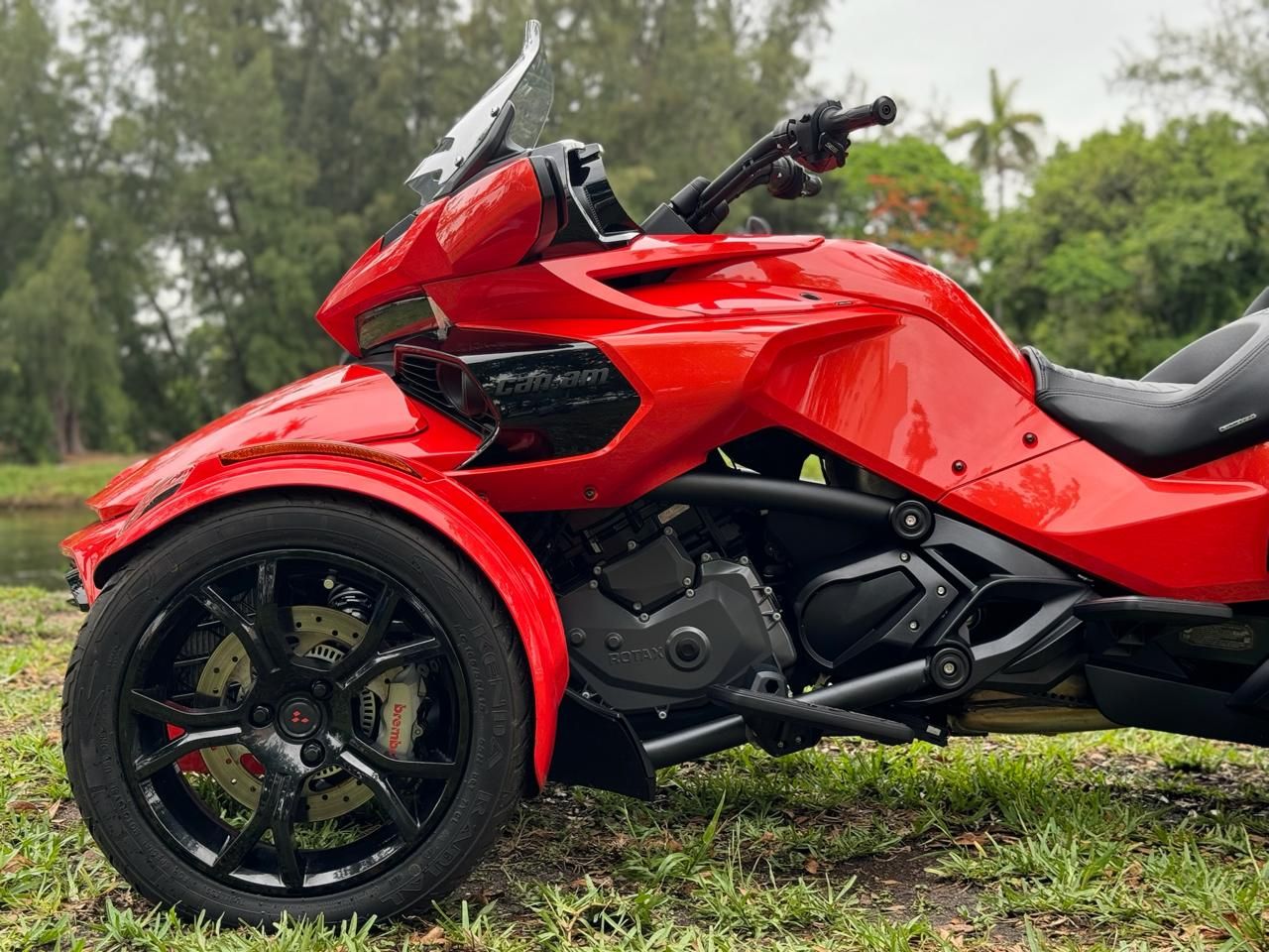 2020 Can-Am Spyder F3 Limited in North Miami Beach, Florida - Photo 11