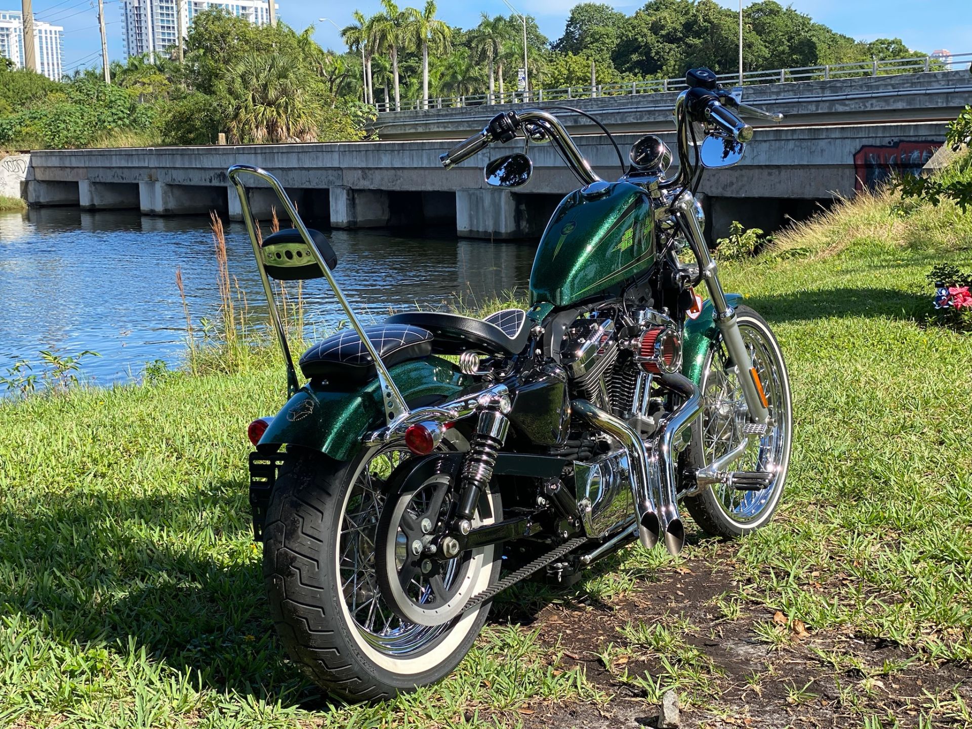 2013 Harley-Davidson Sportster® Seventy-Two® in North Miami Beach, Florida - Photo 3