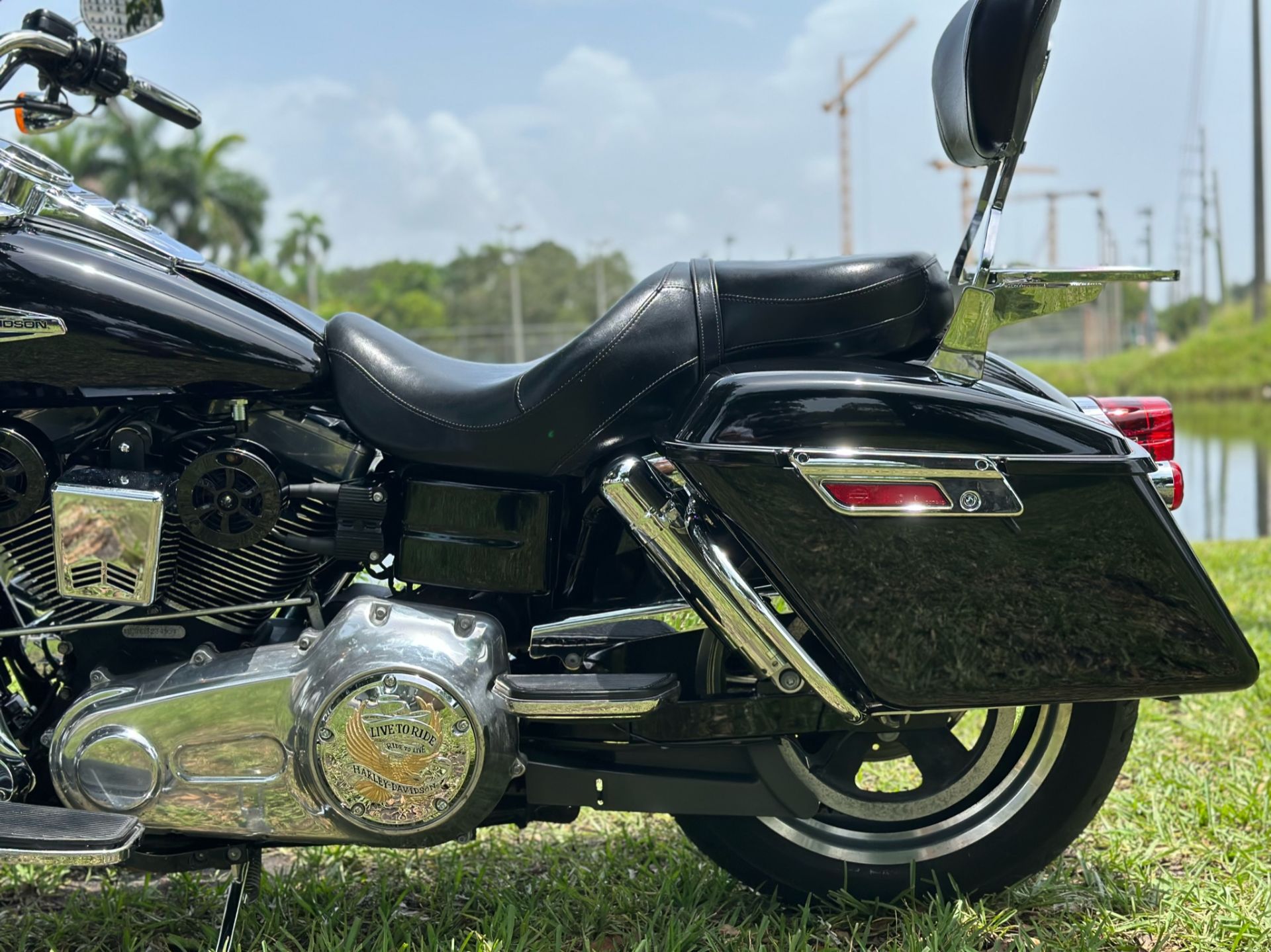 2013 Harley-Davidson Dyna® Switchback™ in North Miami Beach, Florida - Photo 19
