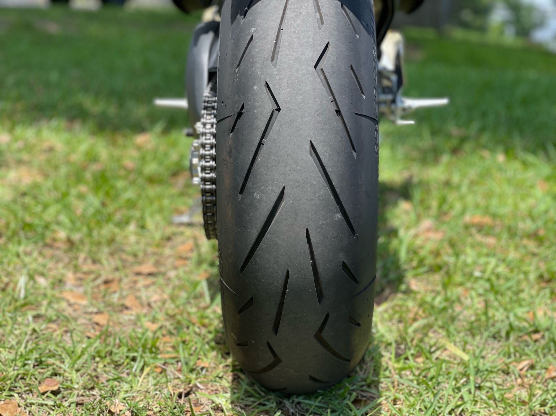 2021 Ducati Streetfighter V4 S in North Miami Beach, Florida - Photo 11