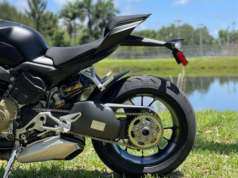 2021 Ducati Streetfighter V4 S in North Miami Beach, Florida - Photo 20