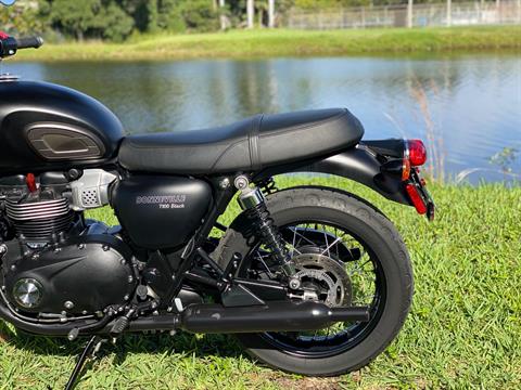 2017 Triumph Bonneville T100 Black in North Miami Beach, Florida - Photo 21