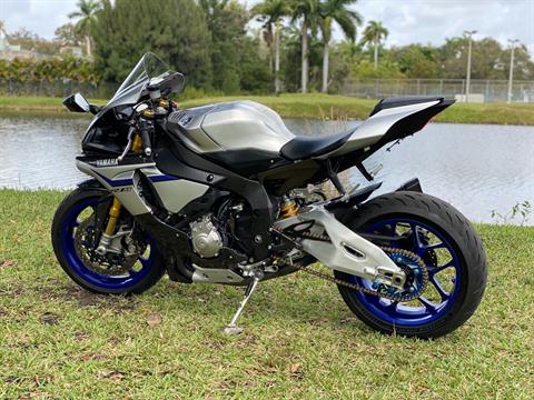 2015 Yamaha YZF-R1M in North Miami Beach, Florida - Photo 19