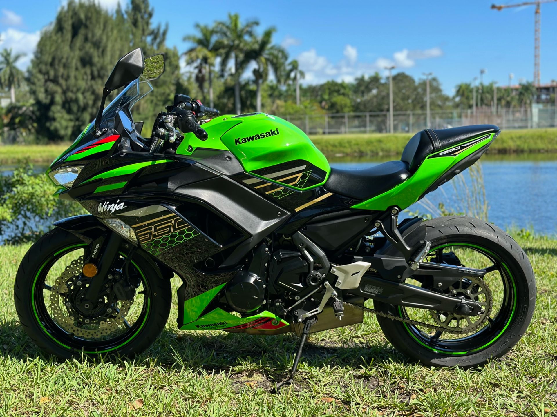 2020 Kawasaki Ninja 650 ABS KRT Edition in North Miami Beach, Florida - Photo 18