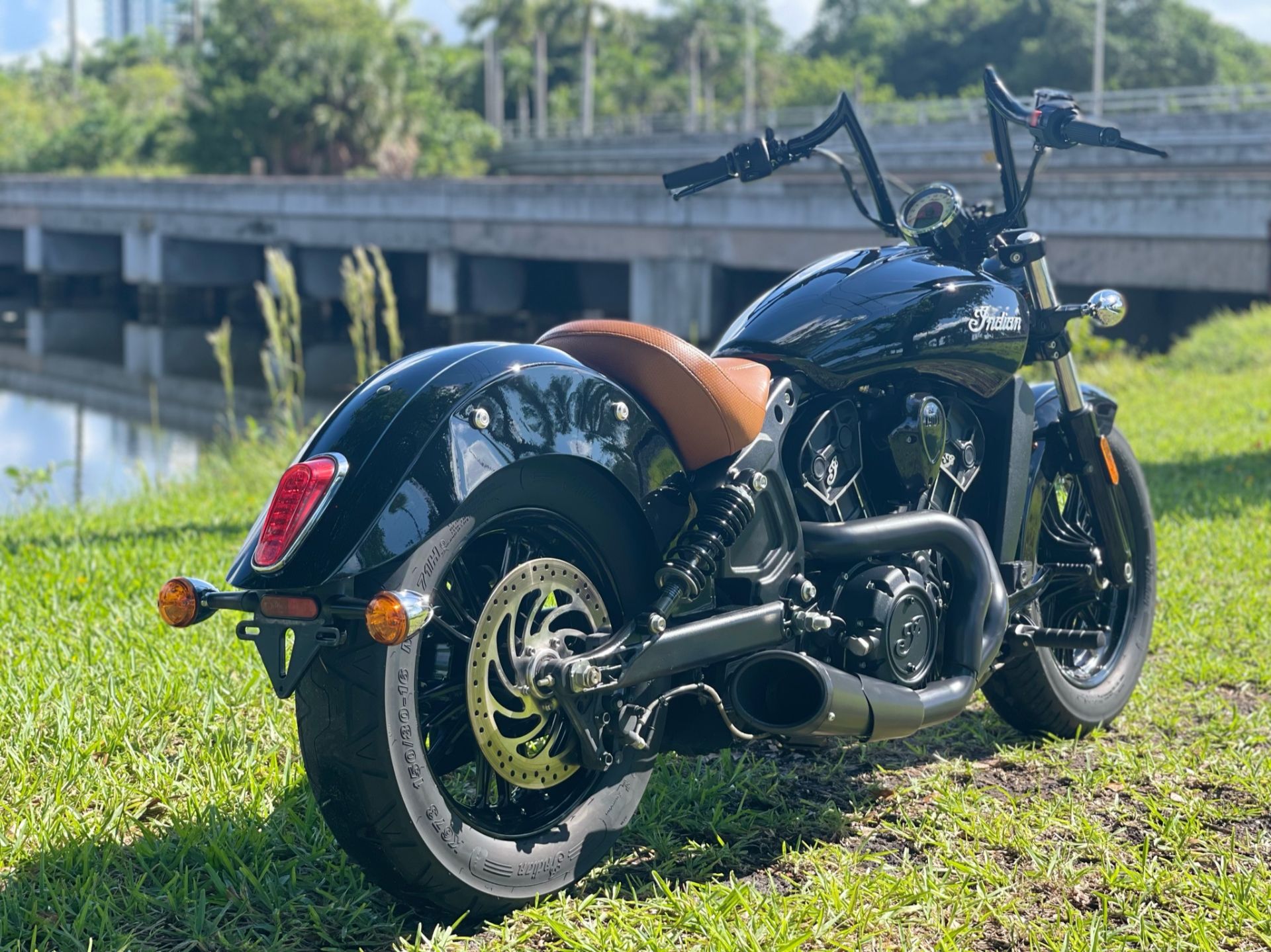 2018 Indian Scout® Sixty in North Miami Beach, Florida - Photo 4