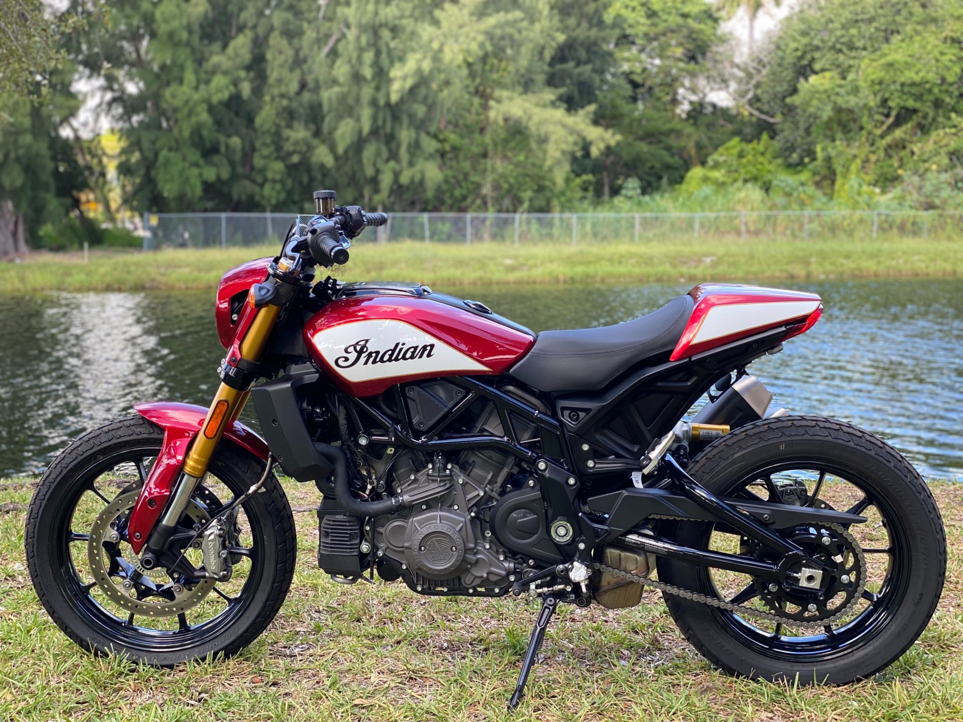 2019 Indian Motorcycle FTR™ 1200 S in North Miami Beach, Florida - Photo 19