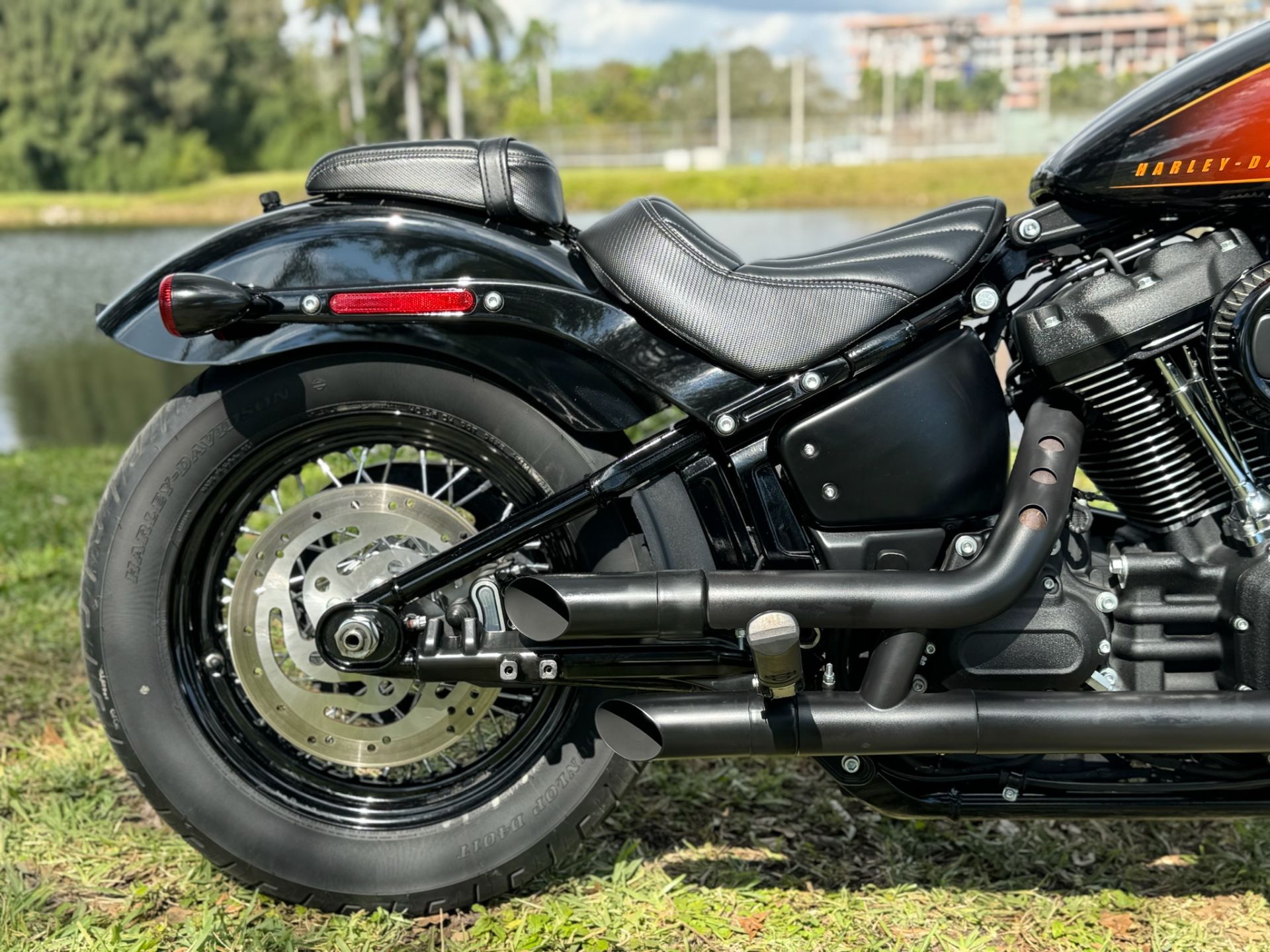 2021 Harley-Davidson Street Bob® 114 in North Miami Beach, Florida - Photo 5