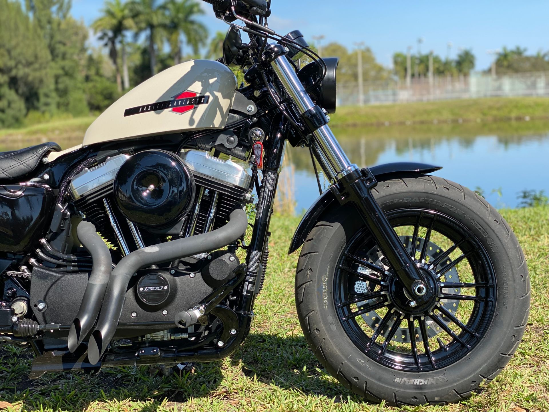 2022 Harley-Davidson Forty-Eight® in North Miami Beach, Florida - Photo 6