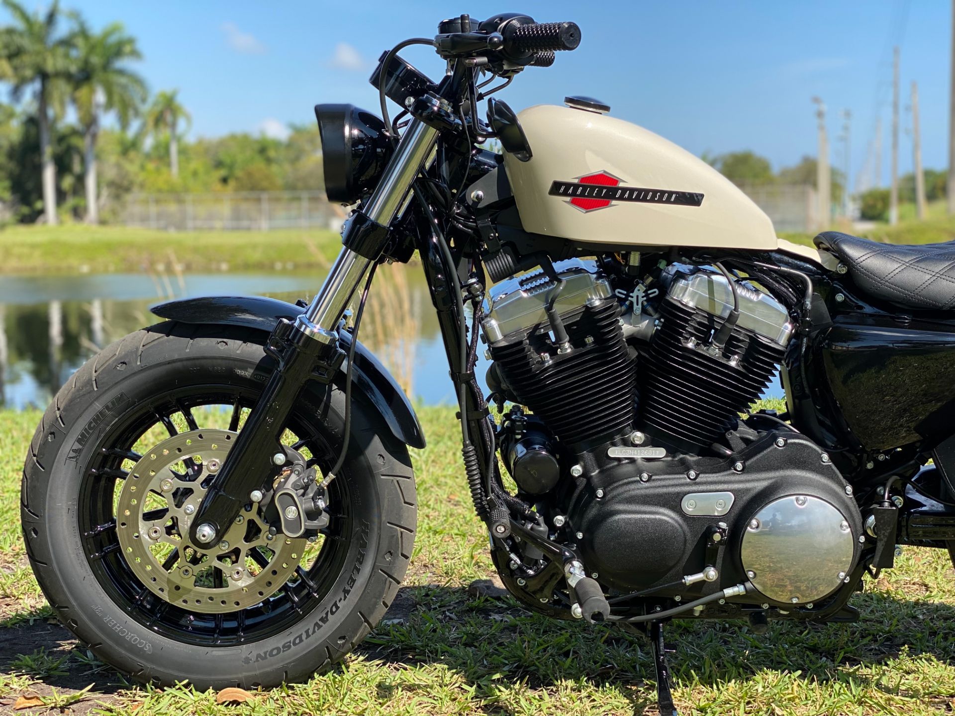 2022 Harley-Davidson Forty-Eight® in North Miami Beach, Florida - Photo 19