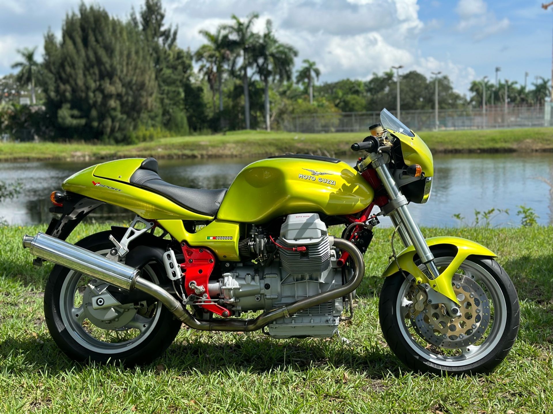 2000 Moto Guzzi V11 Sport in North Miami Beach, Florida - Photo 3