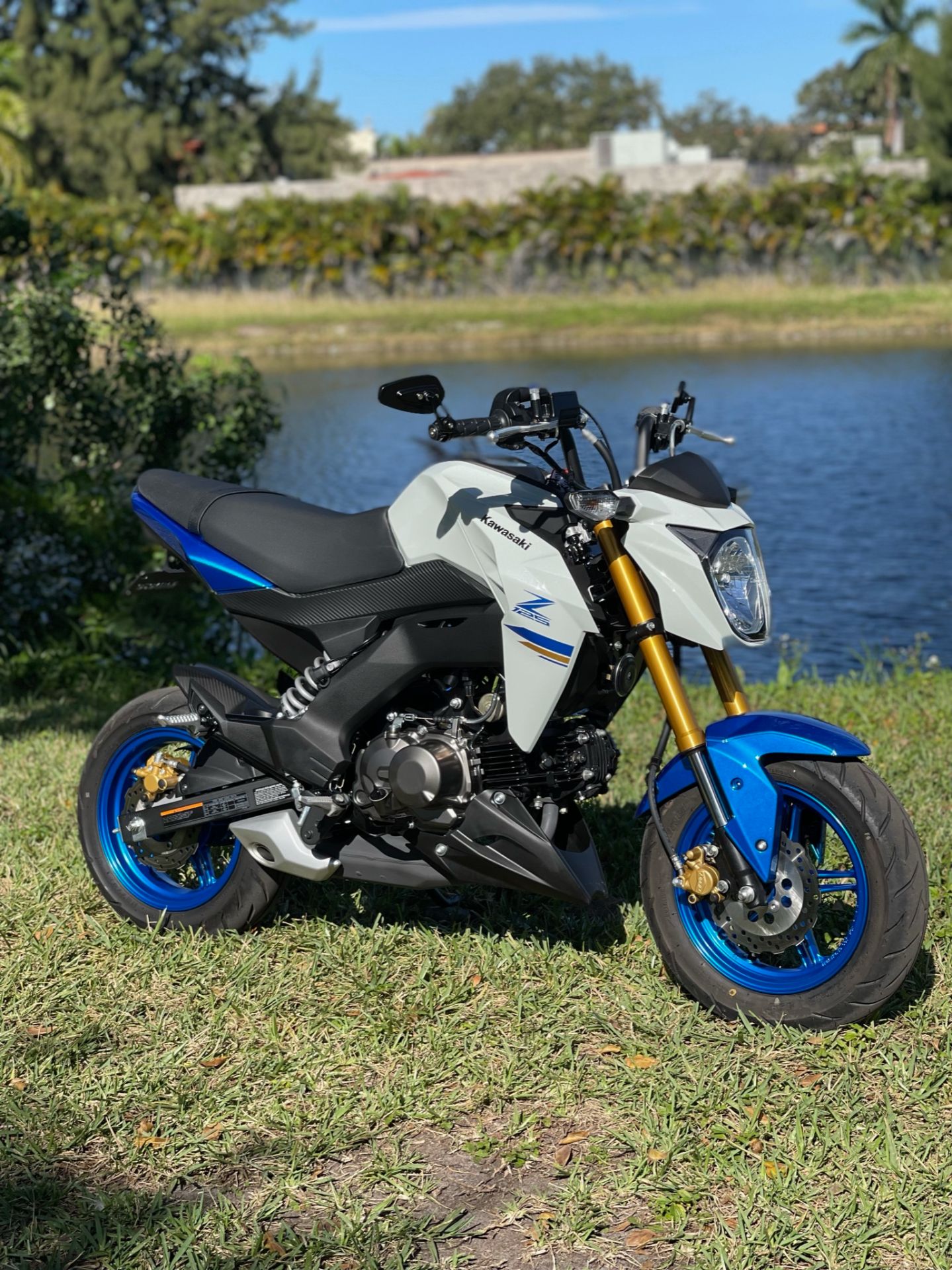 2022 Kawasaki Z125 Pro in North Miami Beach, Florida - Photo 2