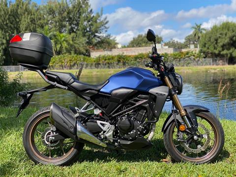 2021 Honda CB300R ABS in North Miami Beach, Florida - Photo 2
