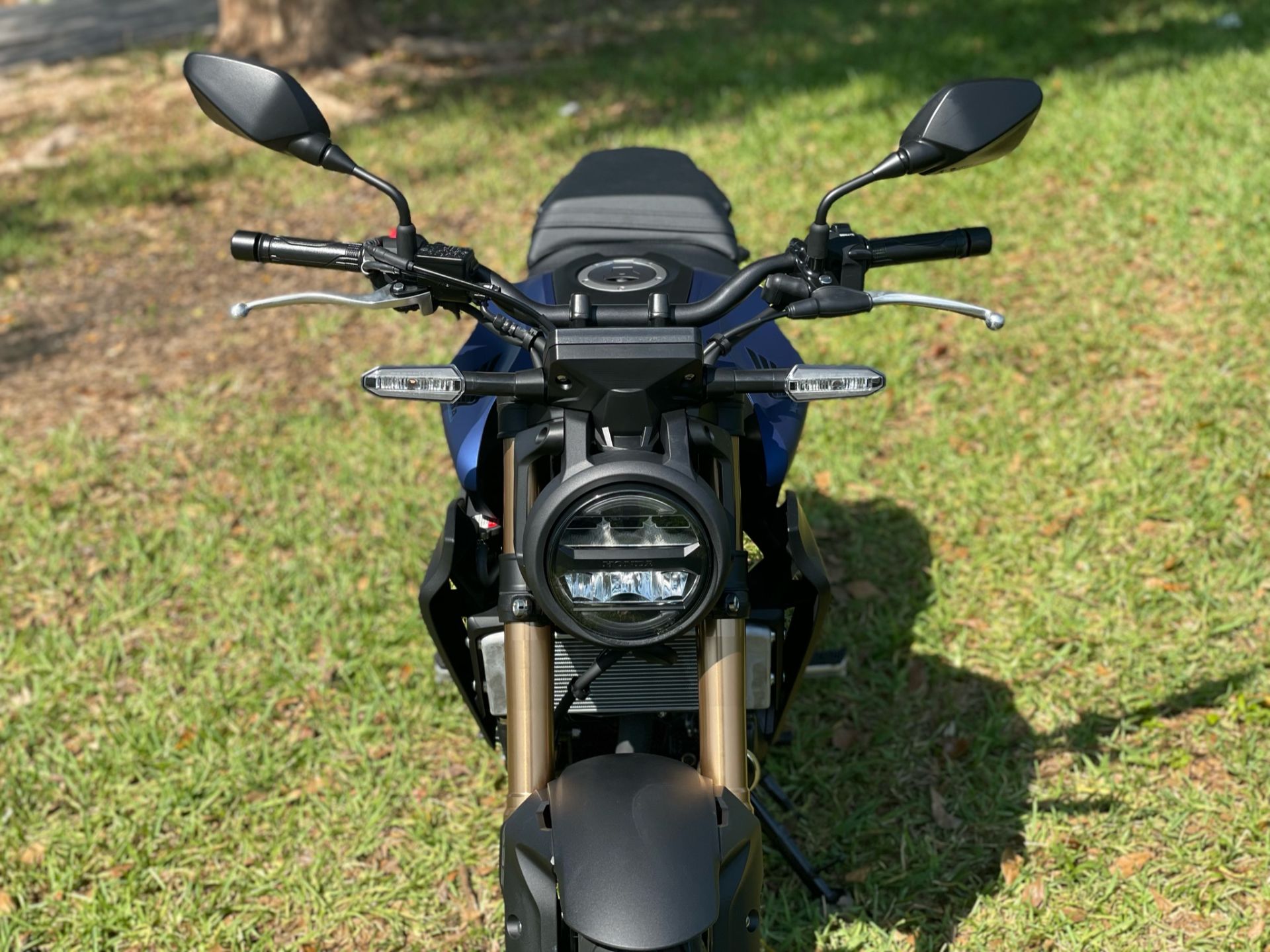 2021 Honda CB300R ABS in North Miami Beach, Florida - Photo 8