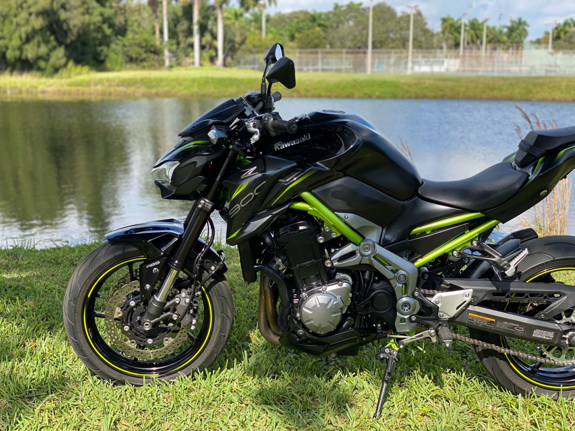 2019 Kawasaki Z900 ABS in North Miami Beach, Florida - Photo 21