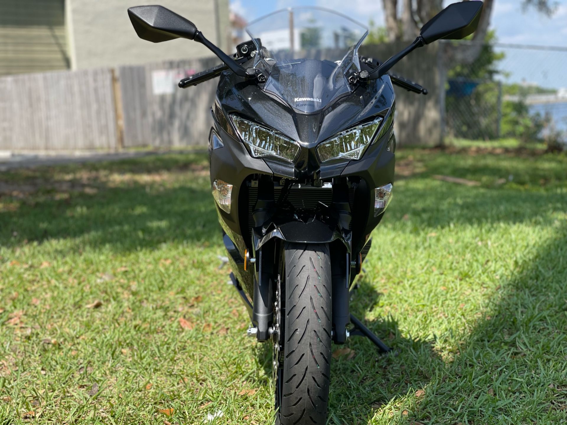 2022 Kawasaki Ninja 400 ABS in North Miami Beach, Florida - Photo 6