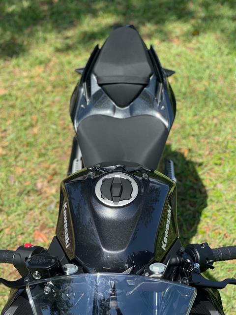 2022 Kawasaki Ninja 400 ABS in North Miami Beach, Florida - Photo 10