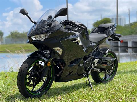 2022 Kawasaki Ninja 400 ABS in North Miami Beach, Florida - Photo 18