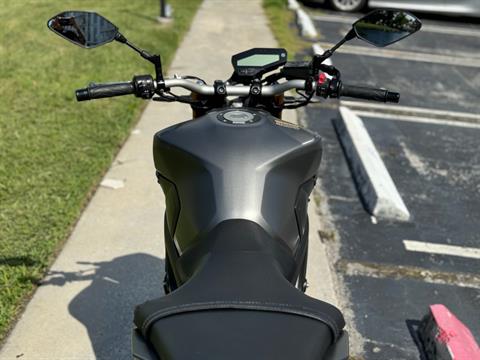 2015 Yamaha FZ-09 in North Miami Beach, Florida - Photo 10