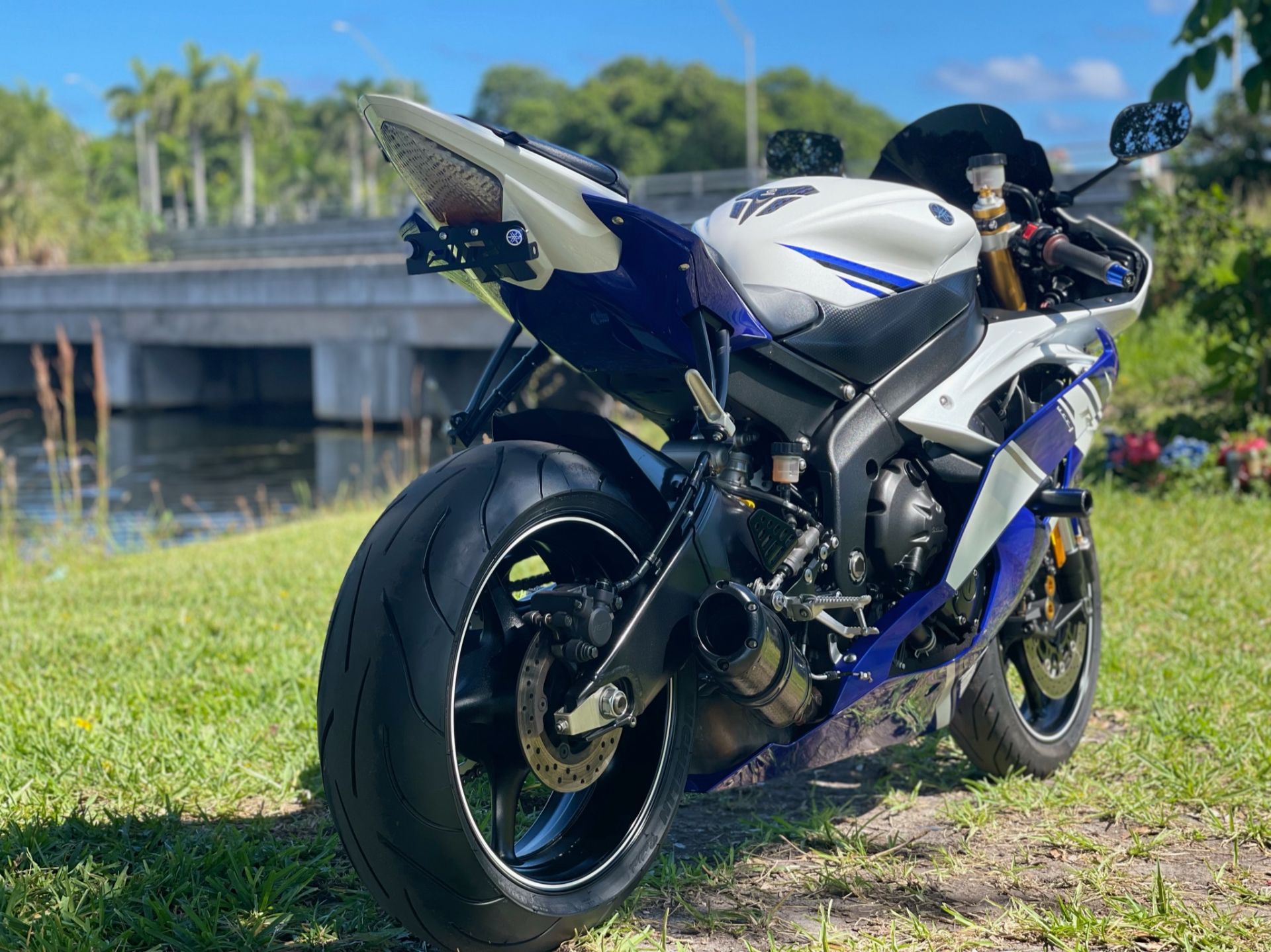2014 Yamaha YZF-R6 in North Miami Beach, Florida - Photo 4
