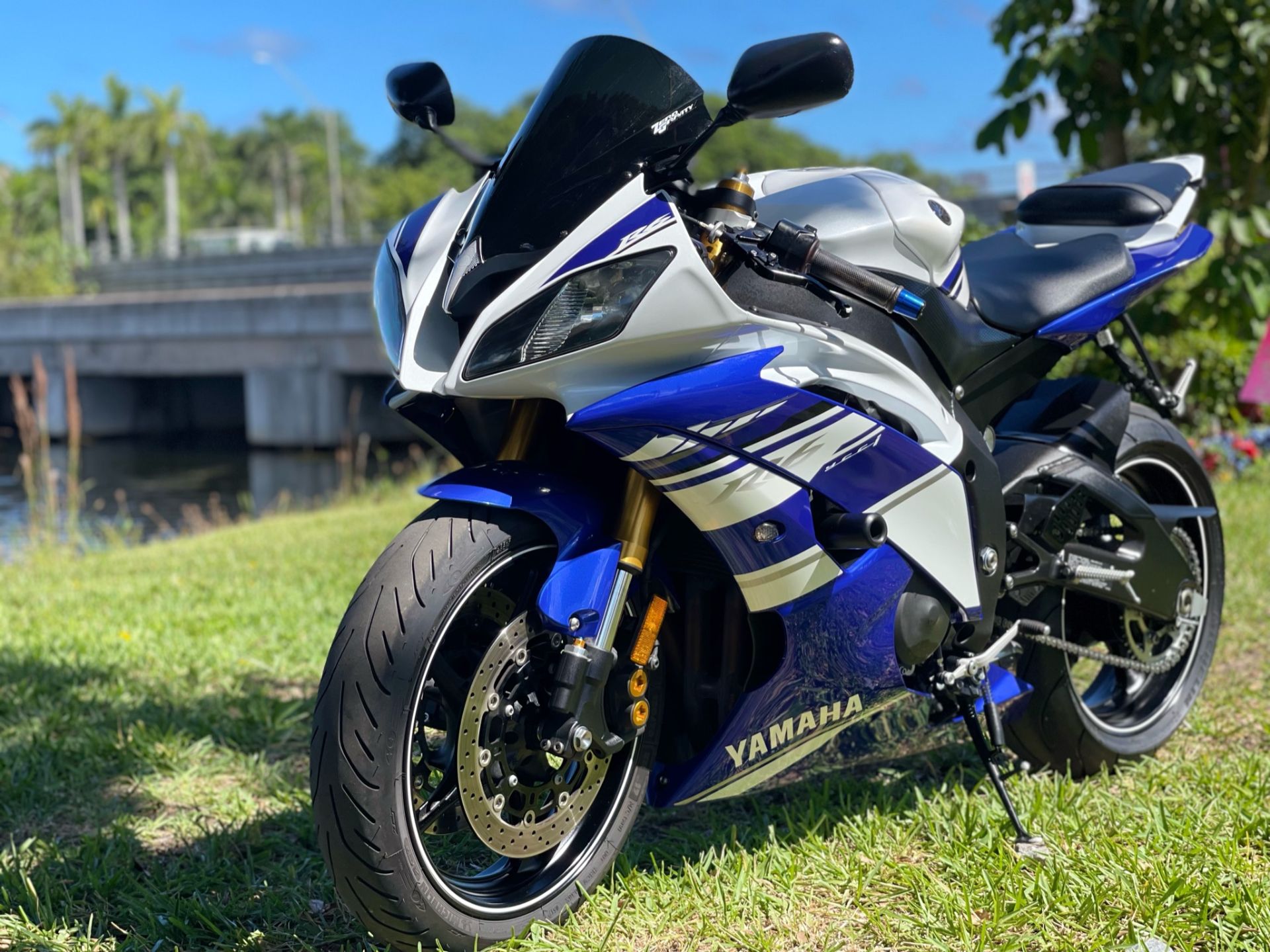 2014 Yamaha YZF-R6 in North Miami Beach, Florida - Photo 16