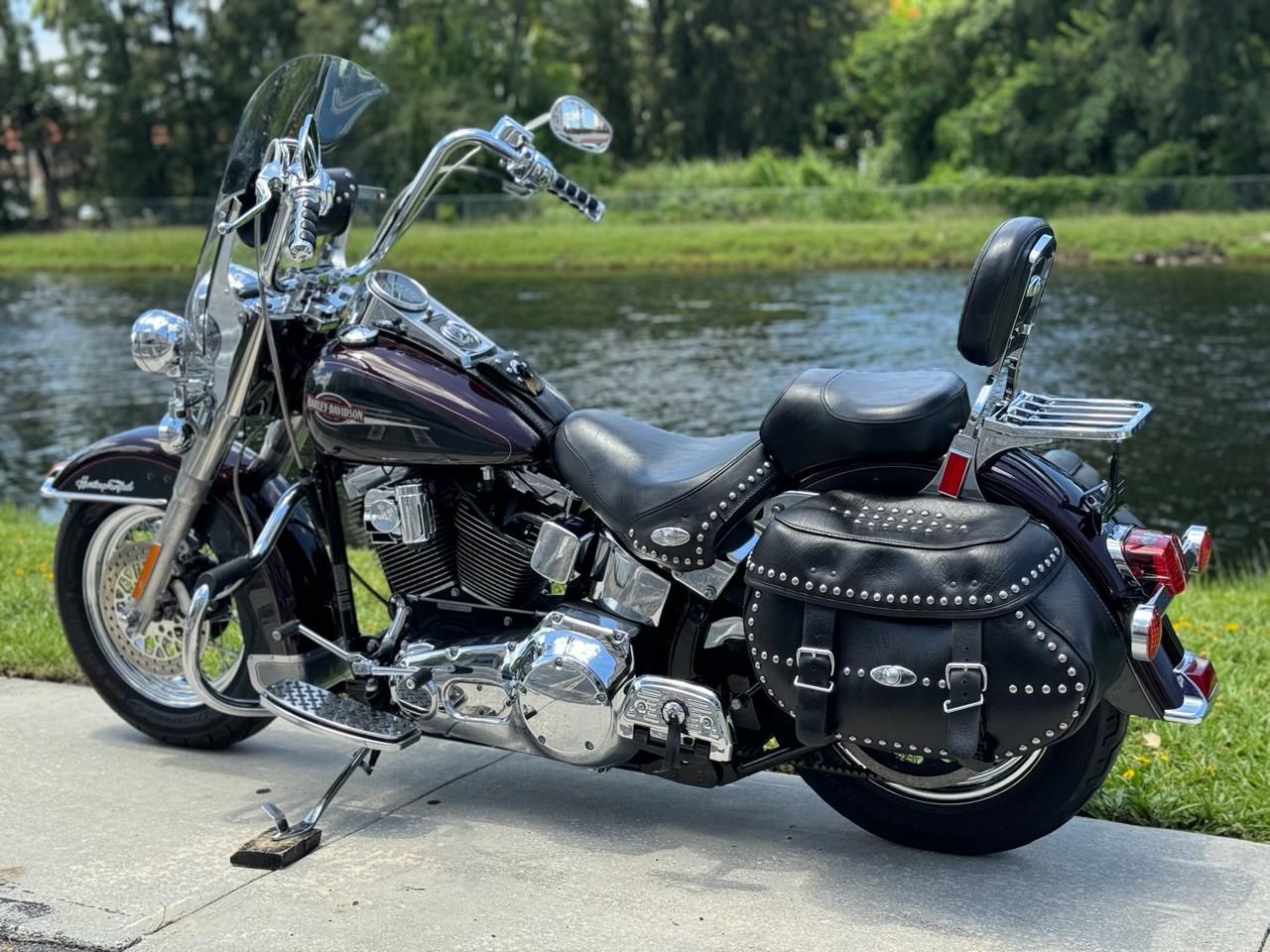 2005 Harley-Davidson FLSTC/FLSTCI Heritage Softail® Classic in North Miami Beach, Florida - Photo 14