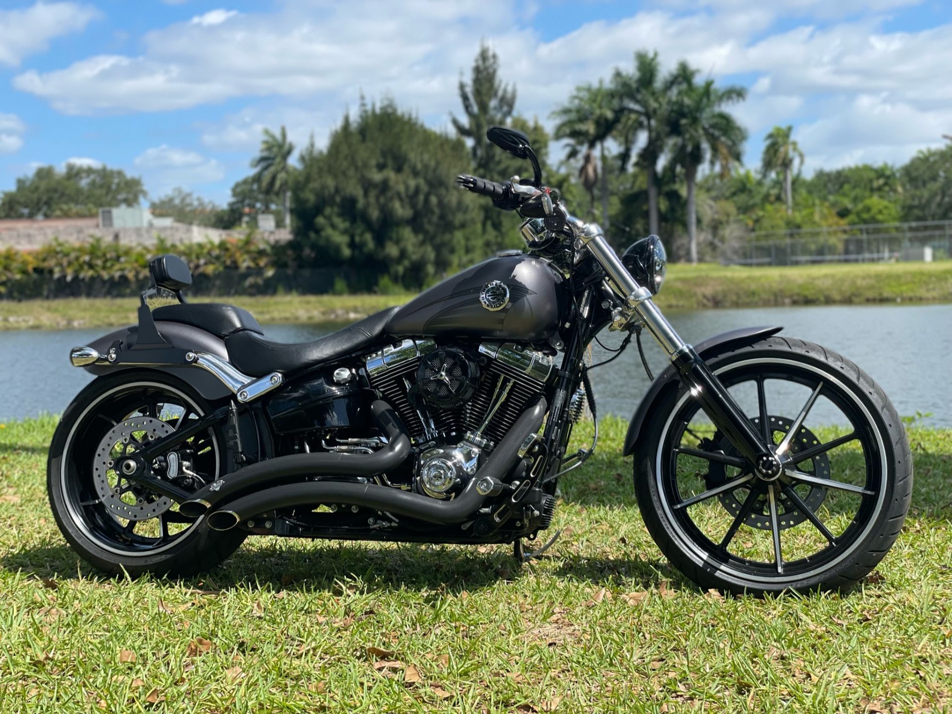 2016 Harley-Davidson Breakout® in North Miami Beach, Florida - Photo 1