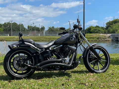 2016 Harley-Davidson Breakout® in North Miami Beach, Florida - Photo 3
