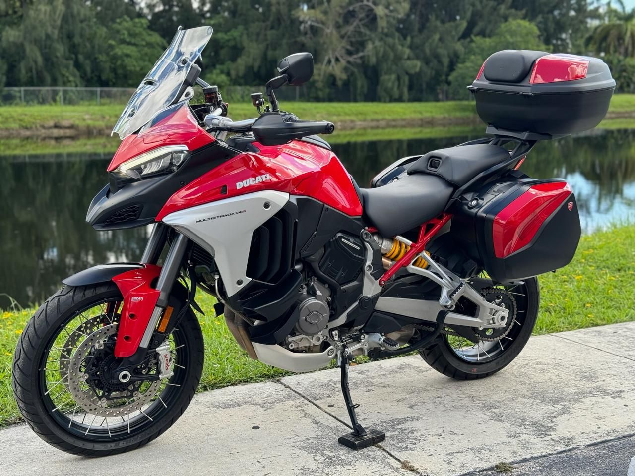 2023 Ducati Multistrada V4 S Travel & Radar Spoked Wheels in North Miami Beach, Florida - Photo 12