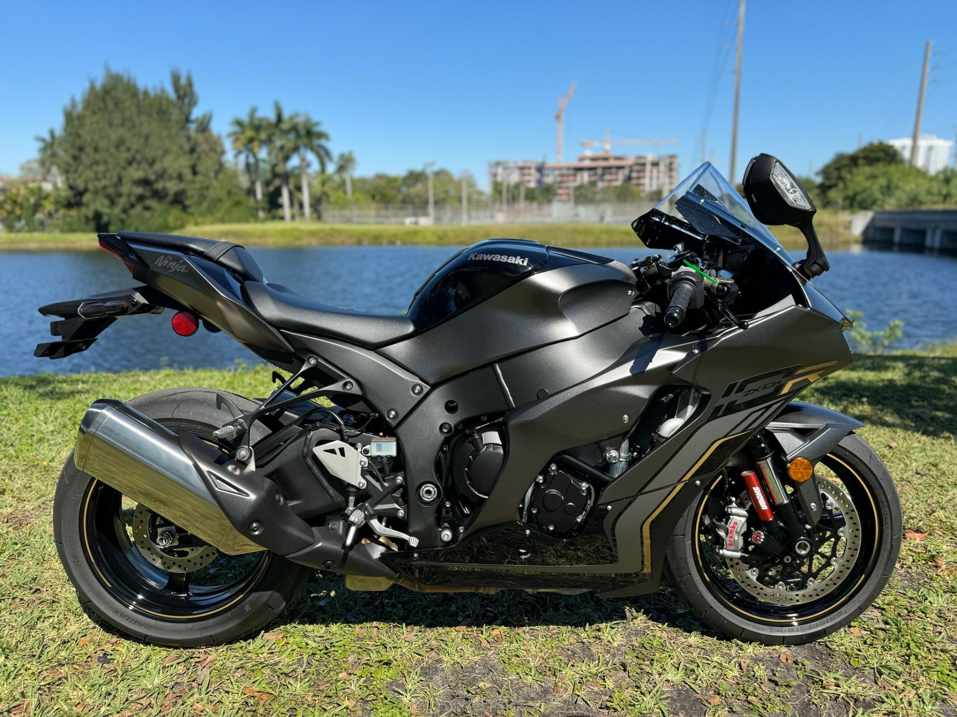2023 Kawasaki Ninja ZX-10R in North Miami Beach, Florida - Photo 3