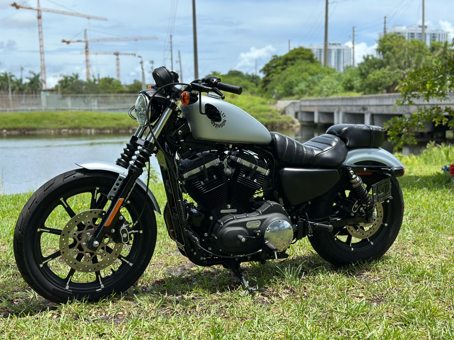 2020 Harley-Davidson Iron 883™ in North Miami Beach, Florida - Photo 40