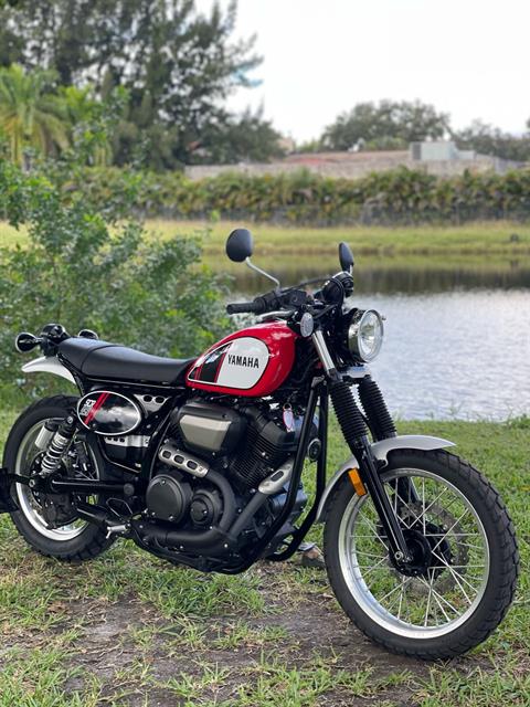 2017 Yamaha SCR950 in North Miami Beach, Florida - Photo 2