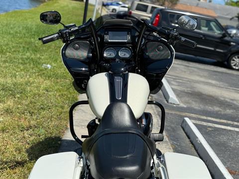 2018 Harley-Davidson Road Glide® Special in North Miami Beach, Florida - Photo 8