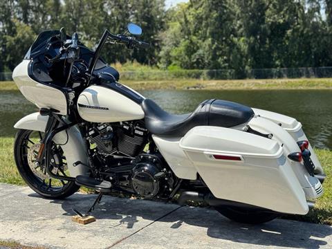 2018 Harley-Davidson Road Glide® Special in North Miami Beach, Florida - Photo 15