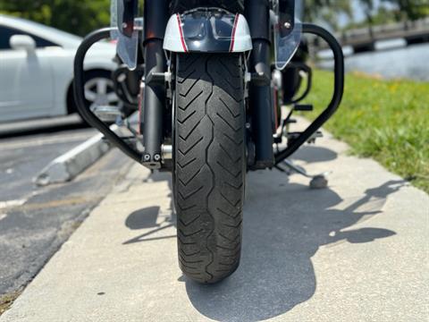 2014 Kawasaki Vulcan® 1700 Nomad™ ABS in North Miami Beach, Florida - Photo 7