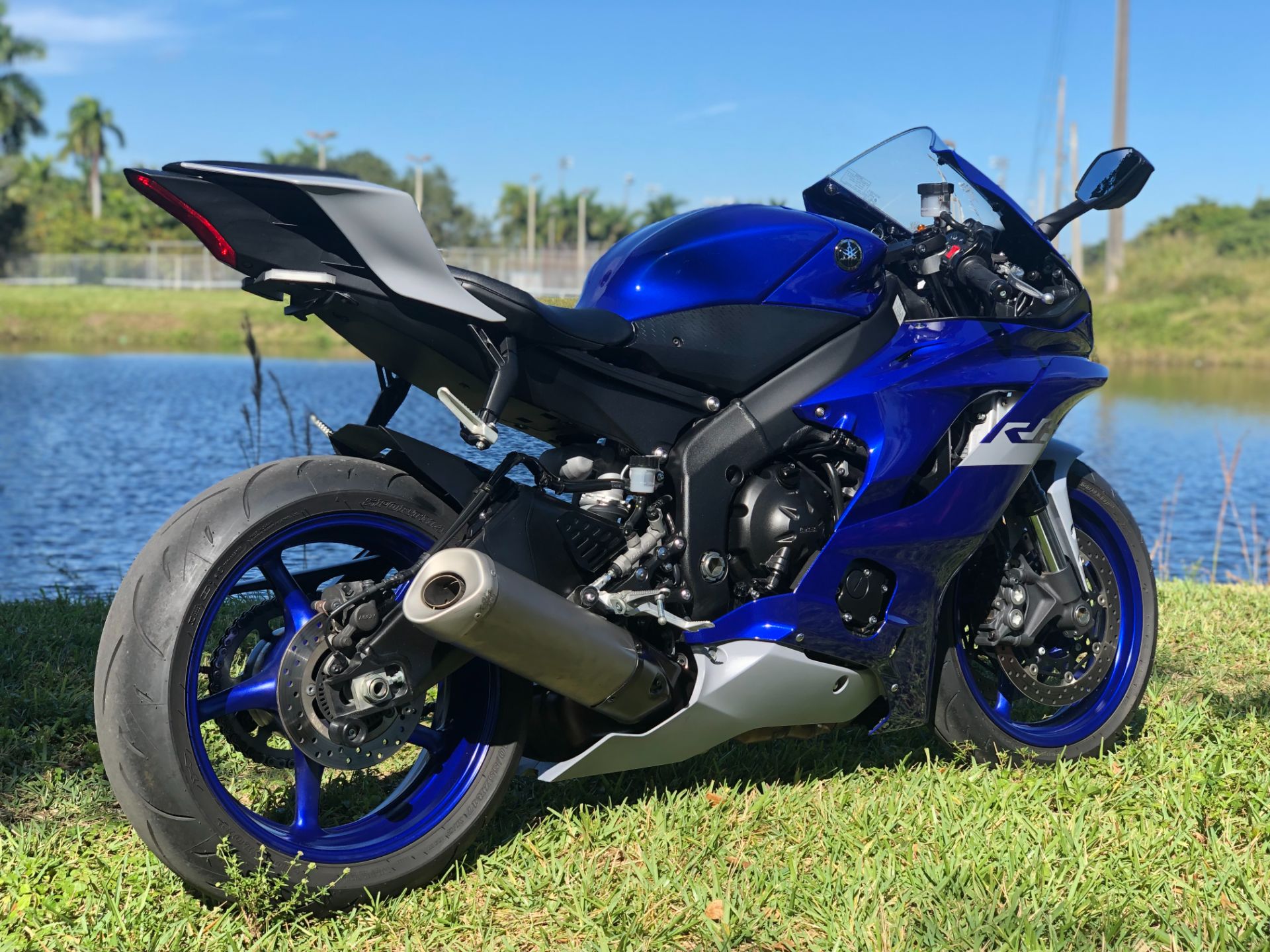 2020 Yamaha YZF-R6 in North Miami Beach, Florida - Photo 2
