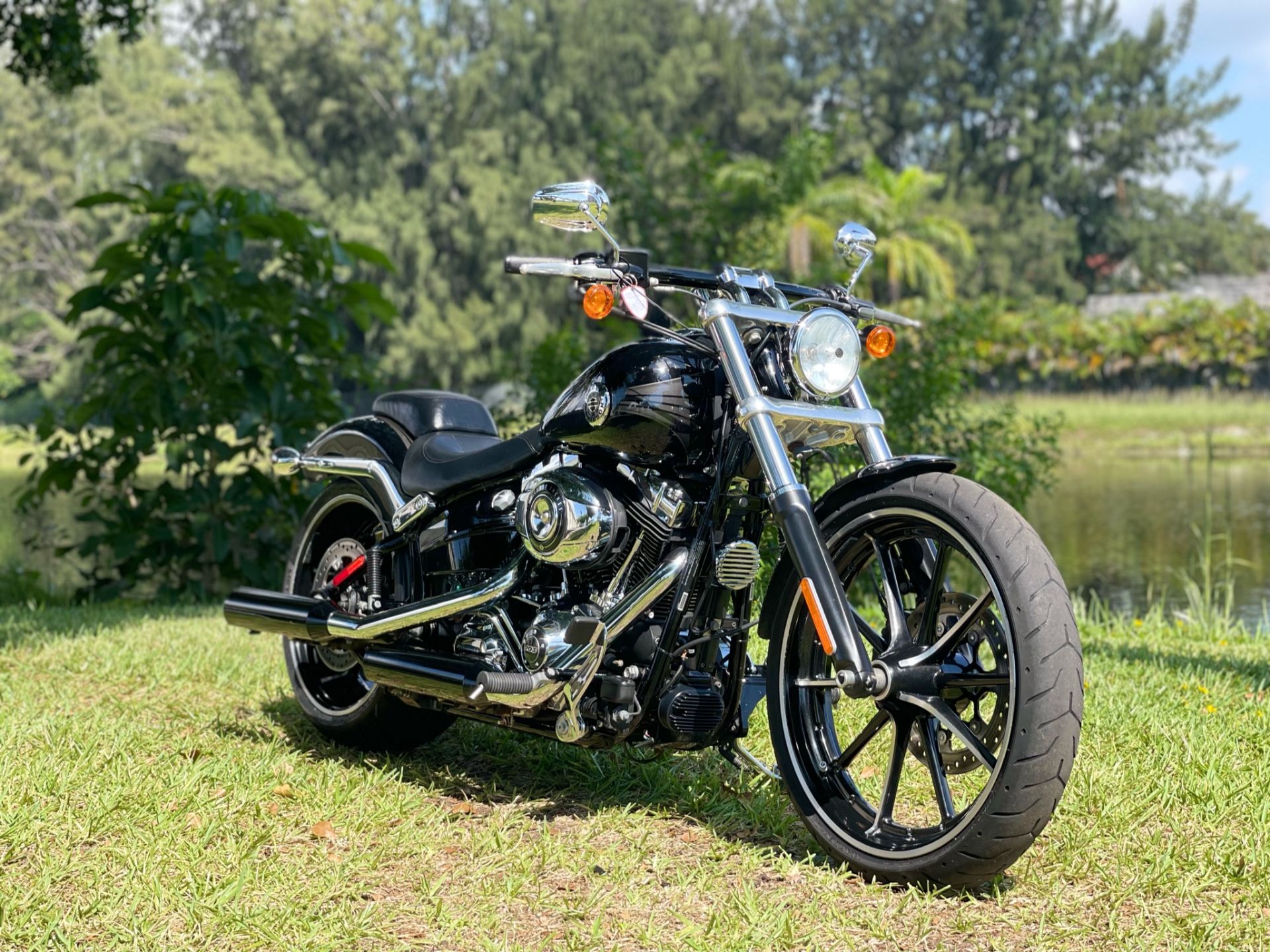 2015 Harley-Davidson Breakout® in North Miami Beach, Florida - Photo 1