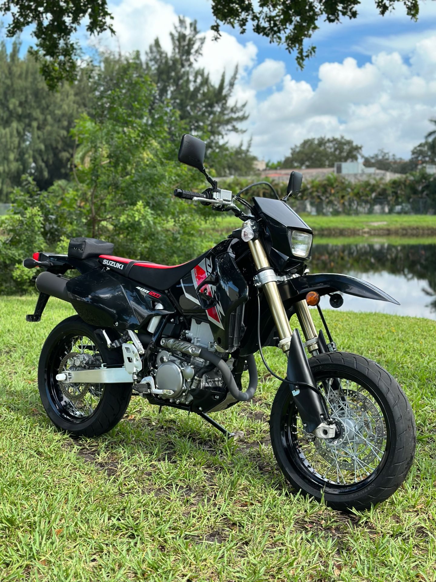 2021 Suzuki DR-Z400SM in North Miami Beach, Florida - Photo 2