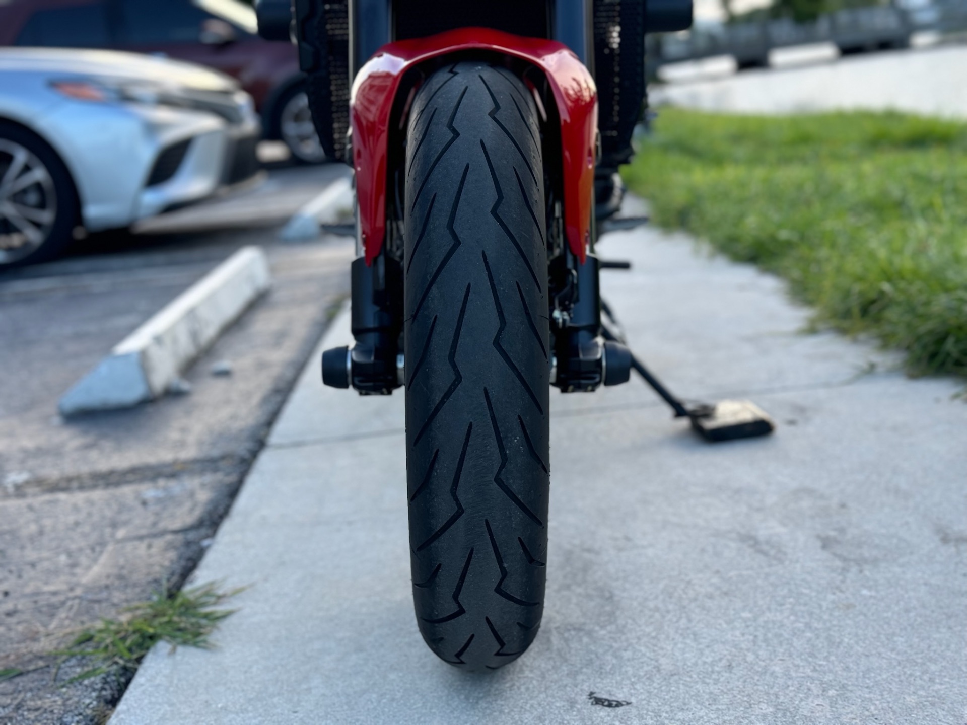 2023 Ducati Monster + in North Miami Beach, Florida - Photo 8