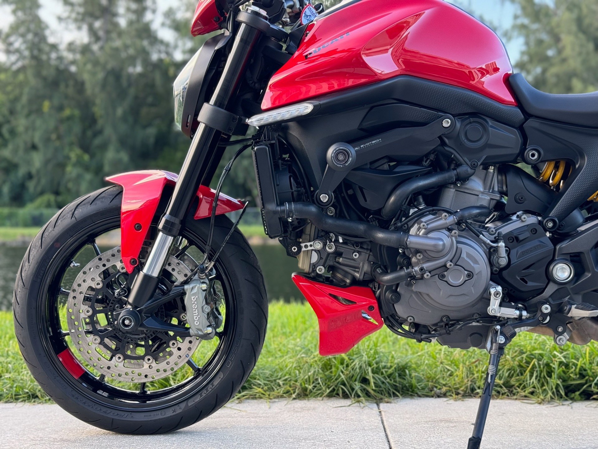 2023 Ducati Monster + in North Miami Beach, Florida - Photo 15