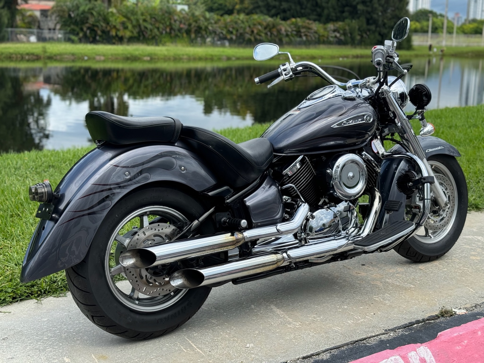 2009 Yamaha V Star 1100 Classic in North Miami Beach, Florida - Photo 4