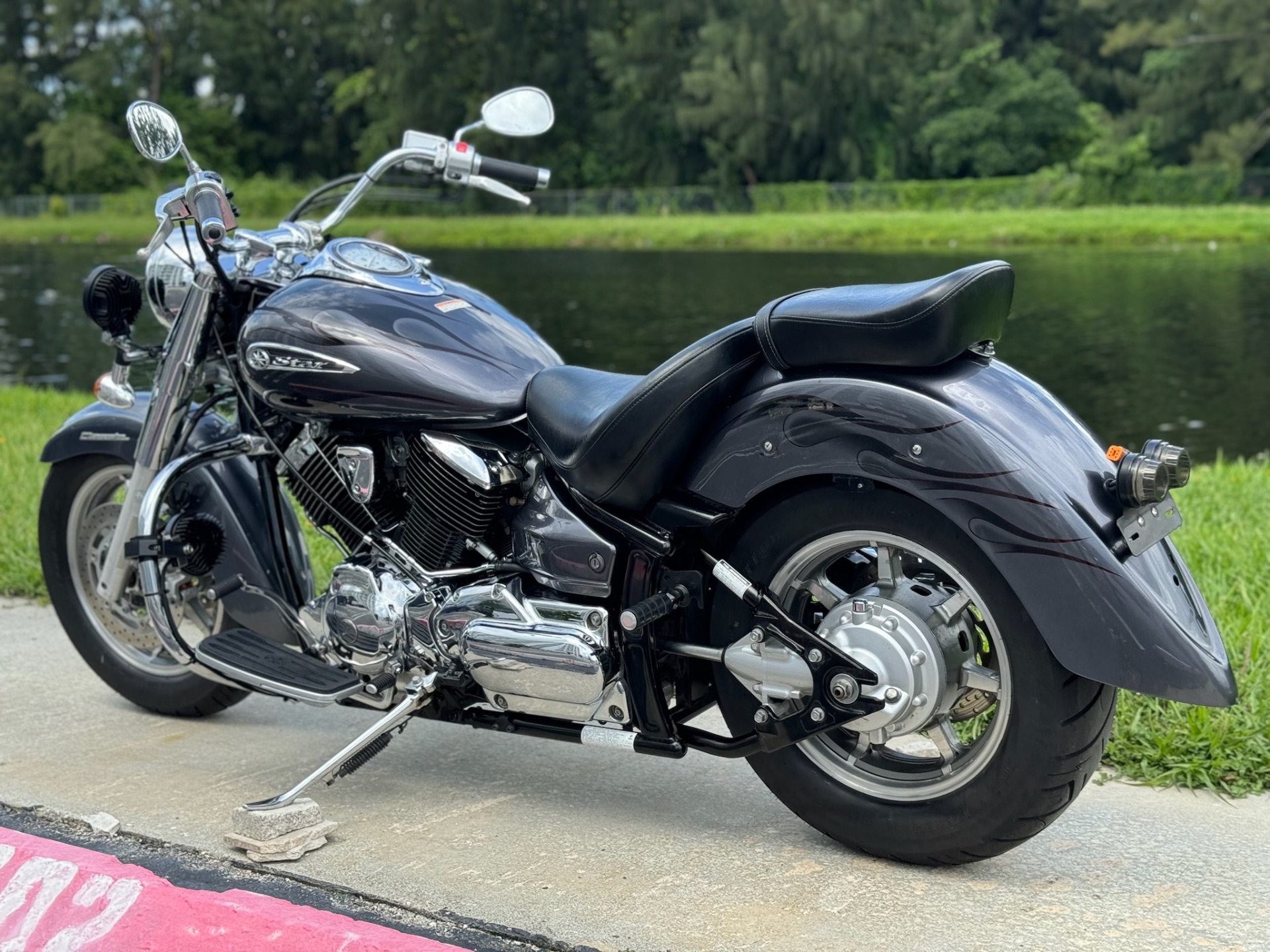 2009 Yamaha V Star 1100 Classic in North Miami Beach, Florida - Photo 14