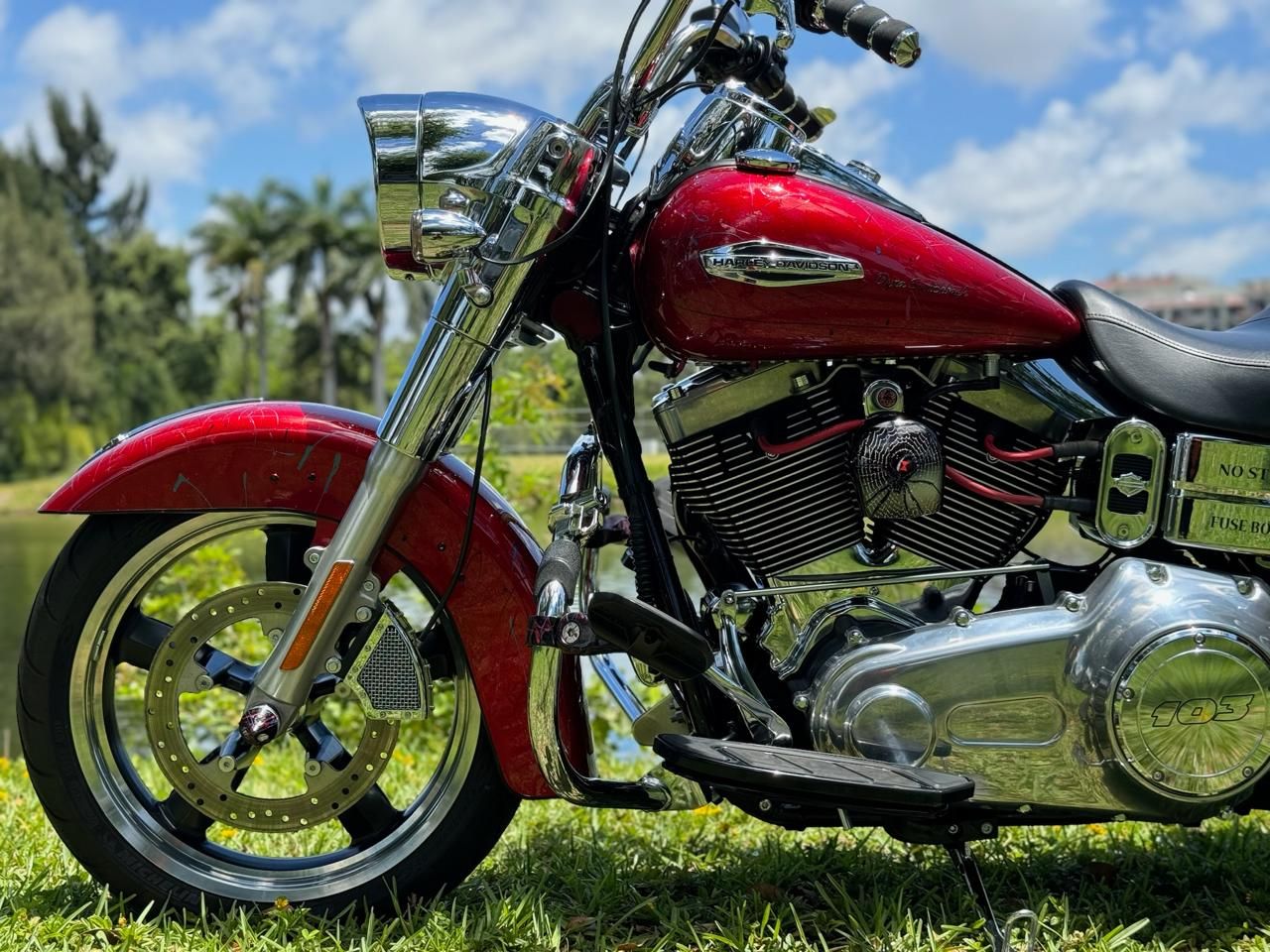 2012 Harley-Davidson Dyna® Switchback in North Miami Beach, Florida - Photo 12