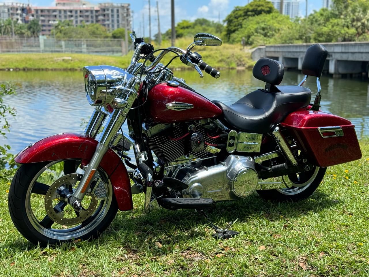 2012 Harley-Davidson Dyna® Switchback in North Miami Beach, Florida - Photo 14